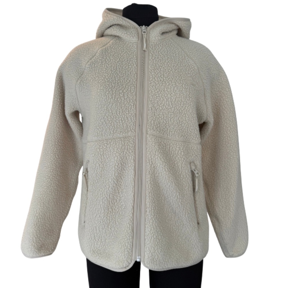 Aritzia Coat - Zip Up